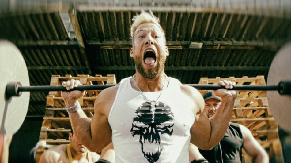 Watch What Happens When Bodybuilder Calls Out Powerlifter For a Strength Competition