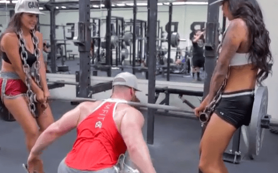 Bodybuilder Bradley Martyn Shows Us How To Pick Up Chicks