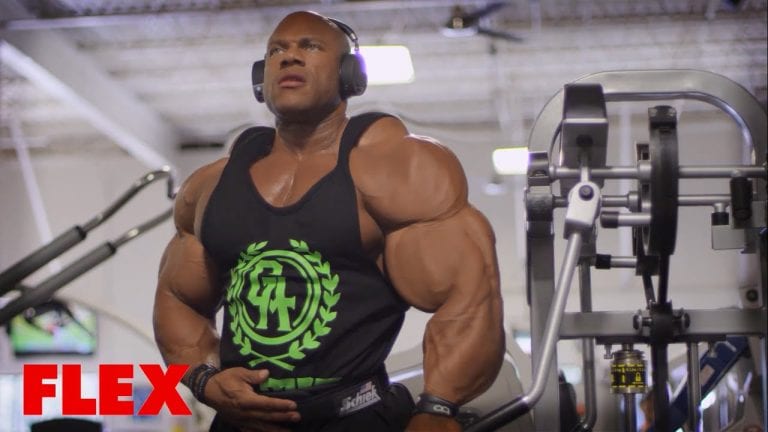 how phil heath builds his shoulders