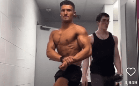 mog bodybuilder